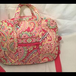Vera Bradley Medium Messenger Bag Paisley Pink